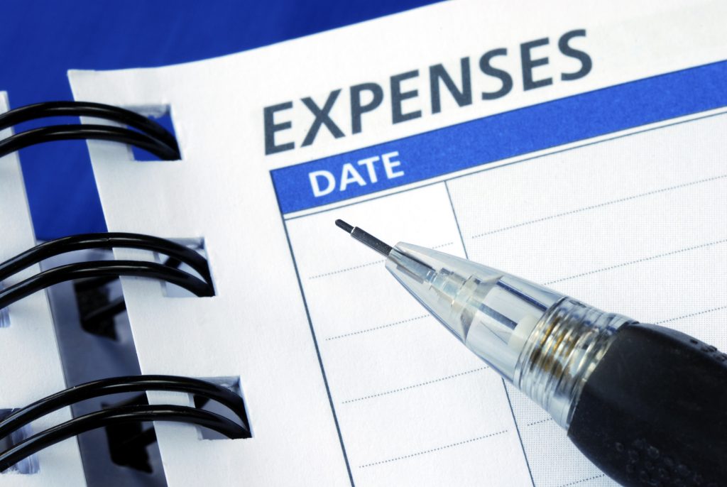 most common monthly expenses